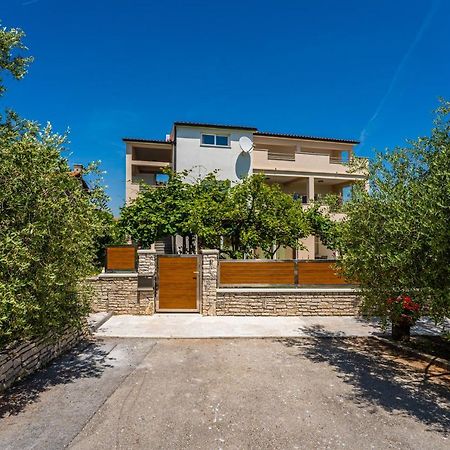 Apartmani Mirela Banjole Exteriér fotografie