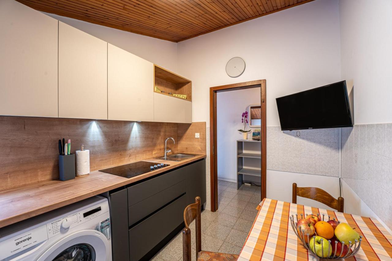 Apartmani Mirela Banjole Exteriér fotografie