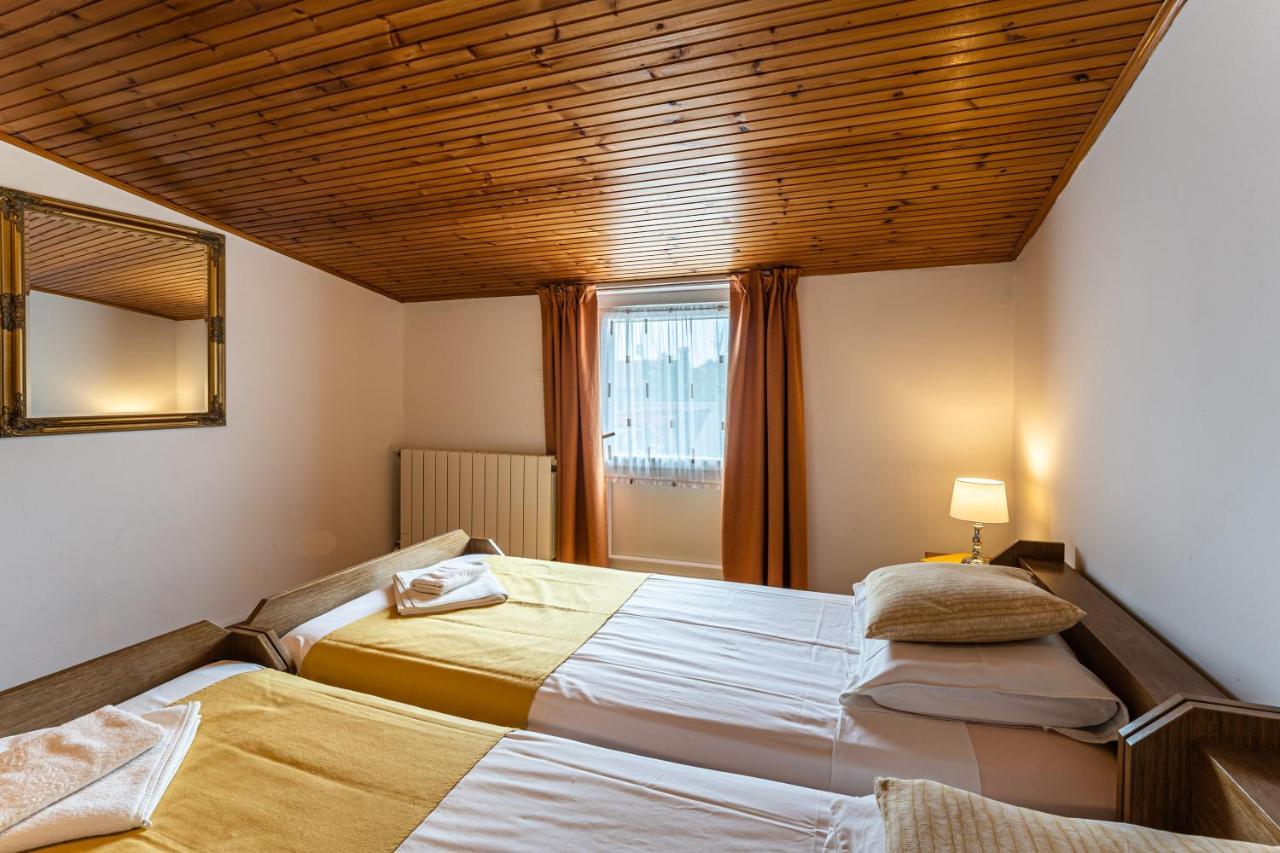 Apartmani Mirela Banjole Exteriér fotografie