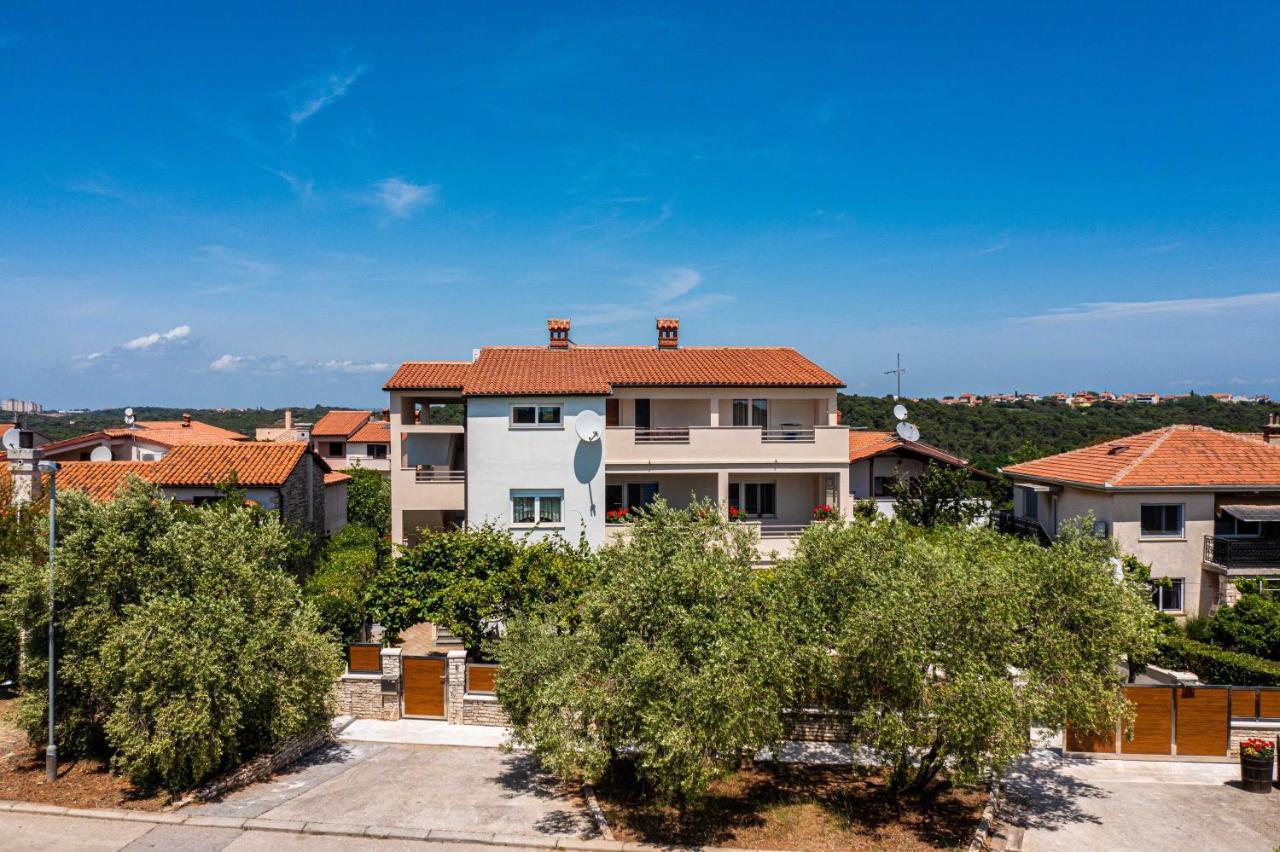 Apartmani Mirela Banjole Exteriér fotografie